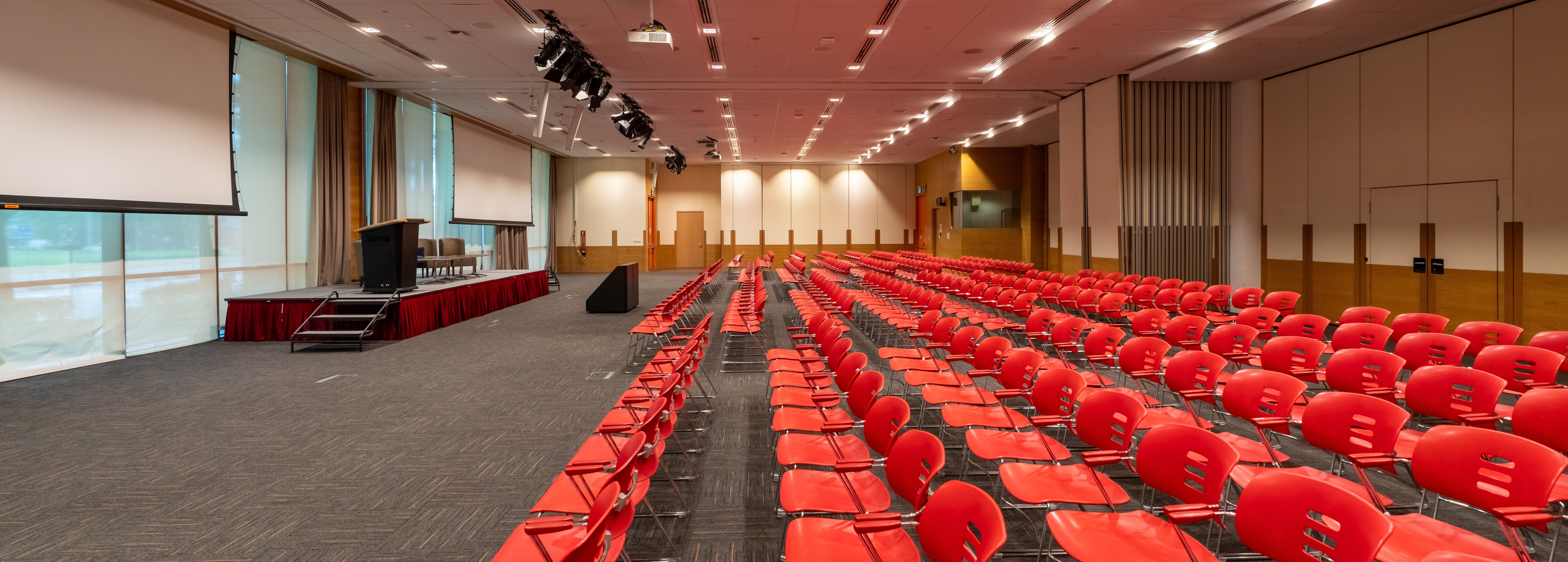 /images/lifelonglearninginstitutelibraries/facilities/event-hall/shot18_level1_eventhall(1-1-1-2combined)-2.jpg?sfvrsn=a9bbdd25_1